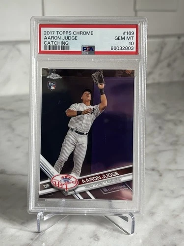 2017 TOPPS CHROME AARON JUDGE PSA 10 Gem Mint #169 ROOKIE Card RC Catching