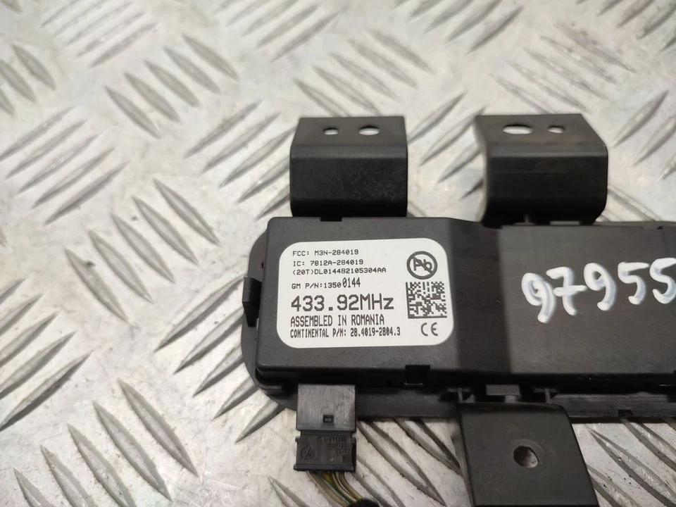 Chevrolet Aveo 2011 Other ECU Modules 13500144 SAU97955 - Image 2 of 4