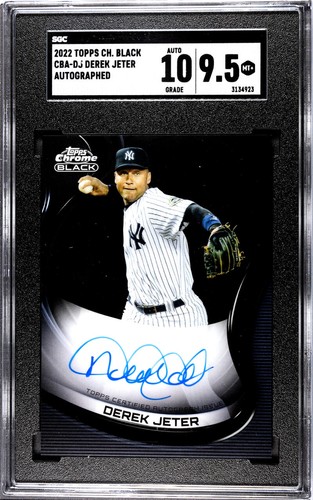 Derek Jeter #CBA-DJ 2022 Topps Chrome Black Autographs card