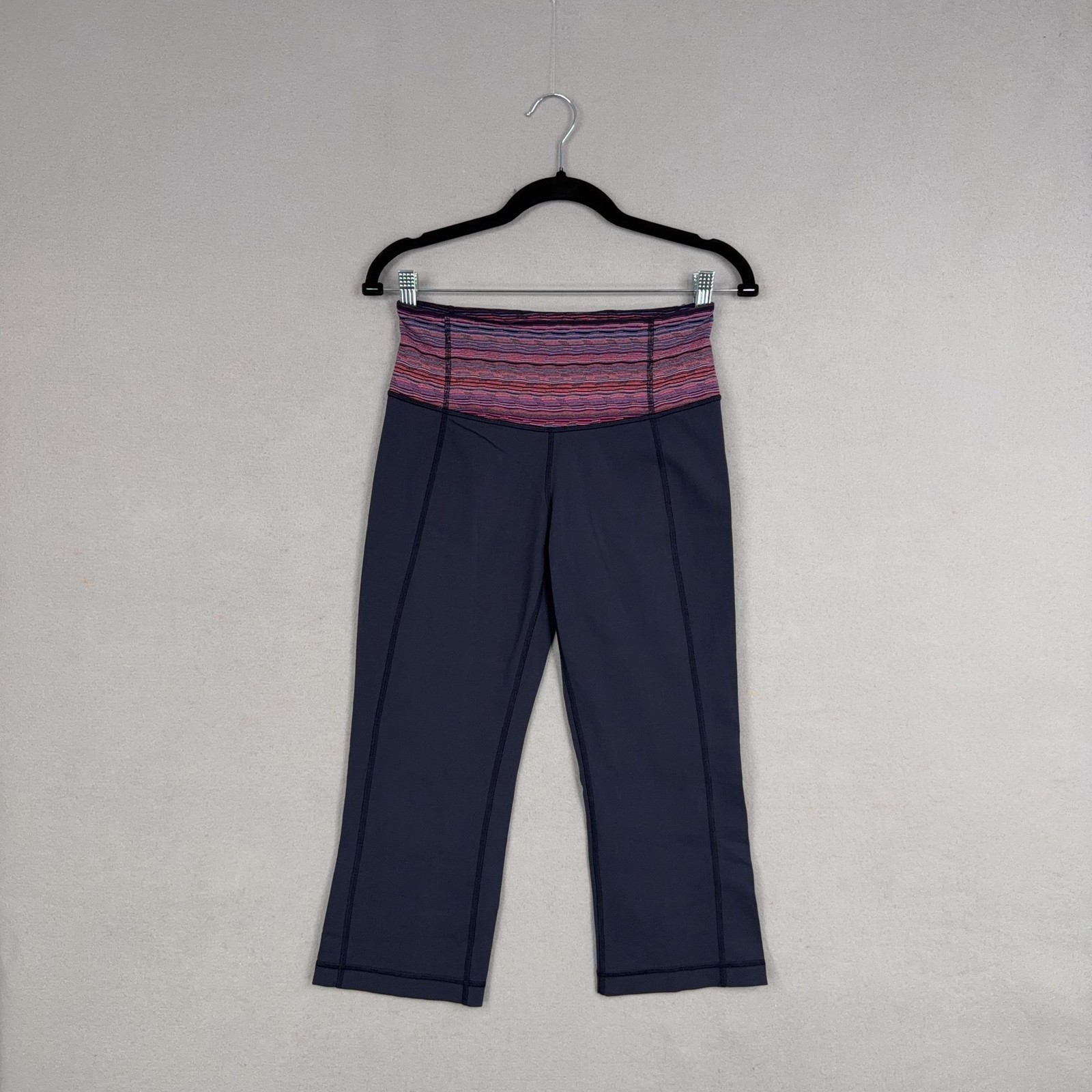 Lululemon Pants Womens 6 Blue Cropped Capri Yoga Athletic High Waist Leggings