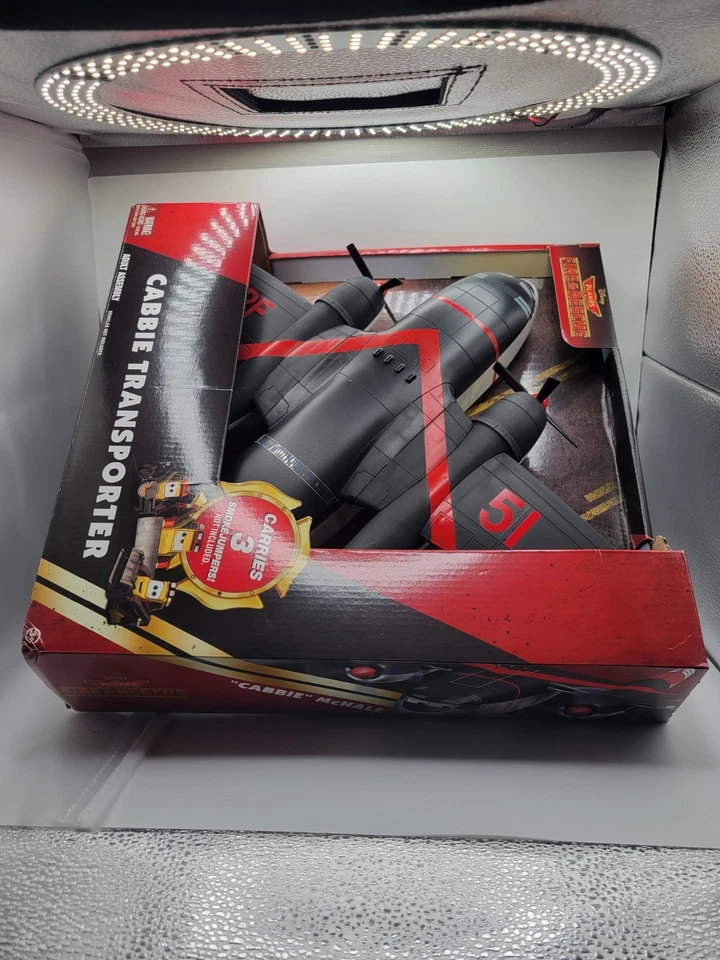 DISNEY PLANES FIRE RESCUE CABBIE TRANSPORTER NIP Mattel - Image 2 of 4
