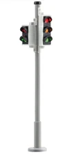 Viessmann traffic light with pedestrian signal 5095 HO Scale