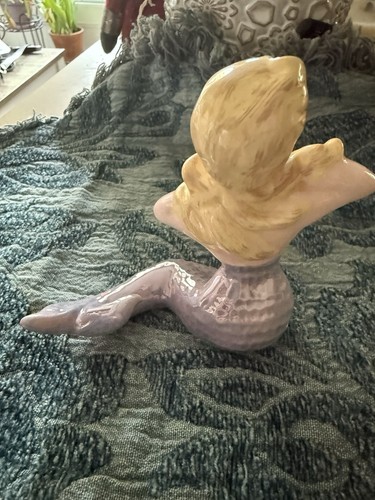FLORENCE CERAMICS MERRYMAID MERMAID - BLONDE HAIR - LAVENDER OUTFIT - SITTING