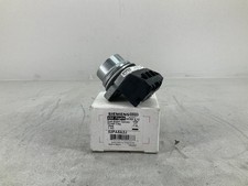 SIEMENS 52PA8A1J PUSH BUTTON OPERATOR 2POS FLUSH N/C