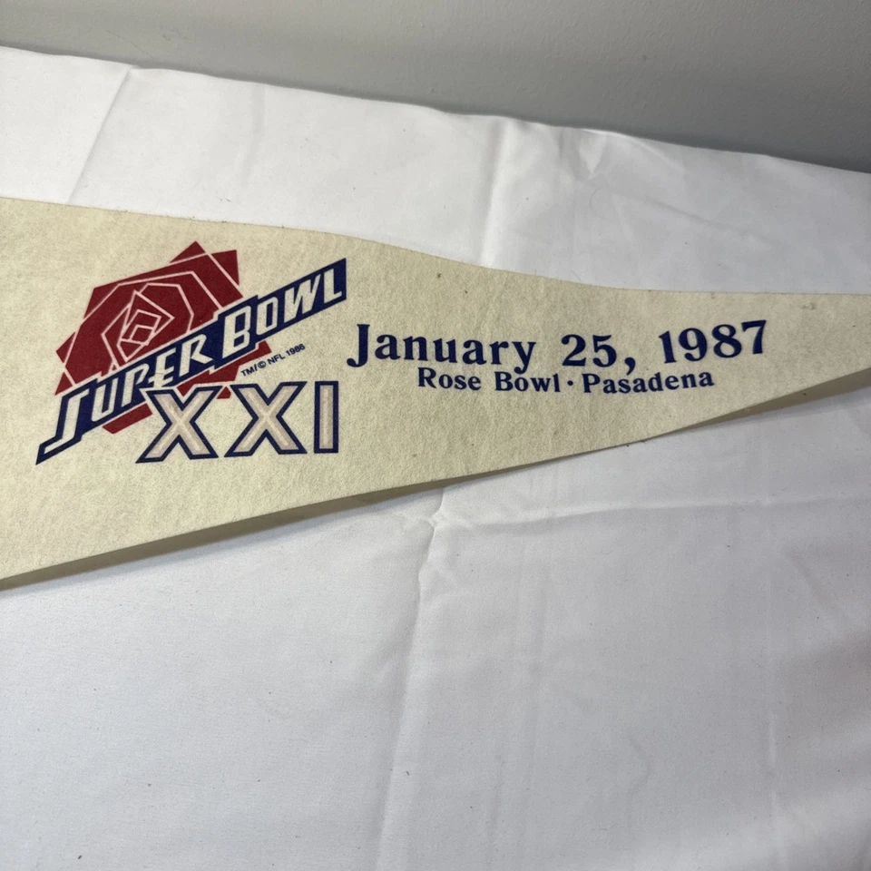 Super Bowl XXI 1987 New York NY Football Giants Pennant Team Photo Rose Bowl - Image 3 of 4