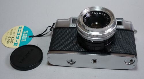 Rara Nueva Antigua Cámara Yashica Minister de stock antiguo con lente Yashinon 4,5 cm f/2,8 - Imagen 2 de 5