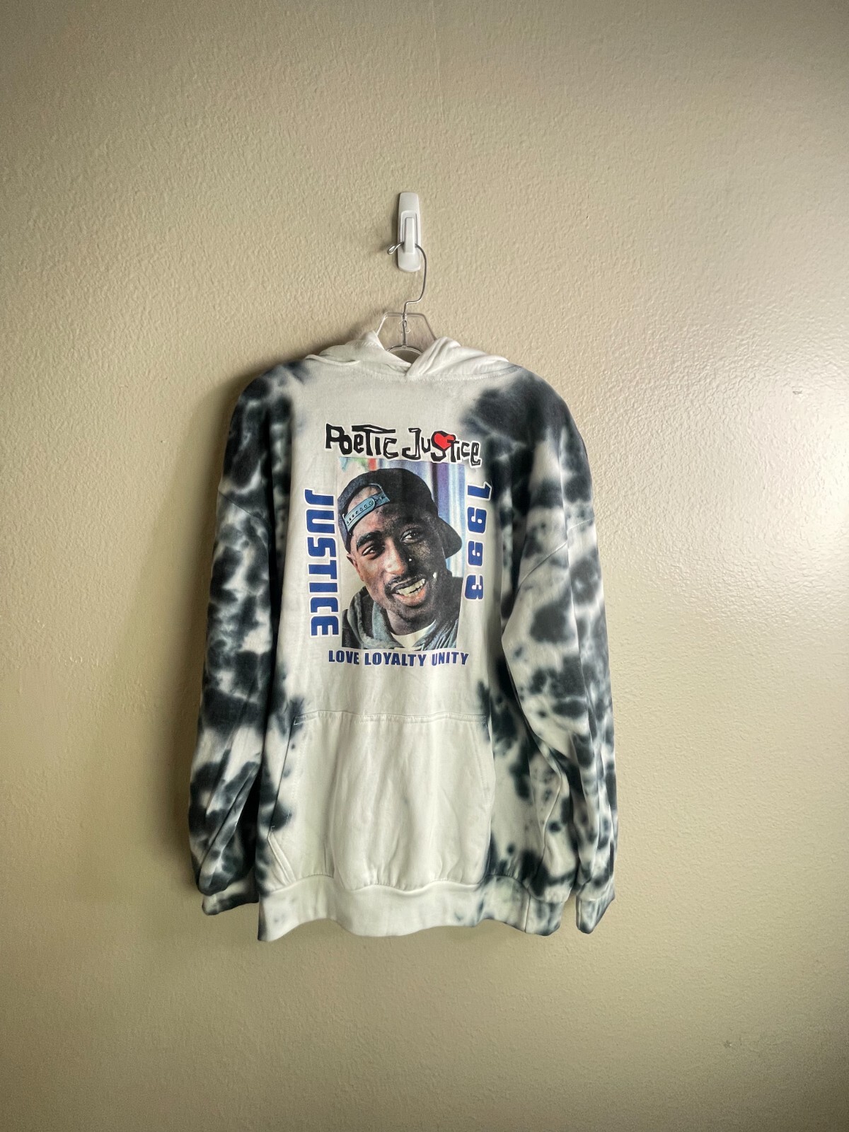 Picture 1 of 5