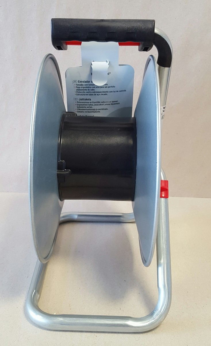 Brennenstuhl® Garant S 4 Kabeltrommel Stahl leer ohne Kabel 4x  