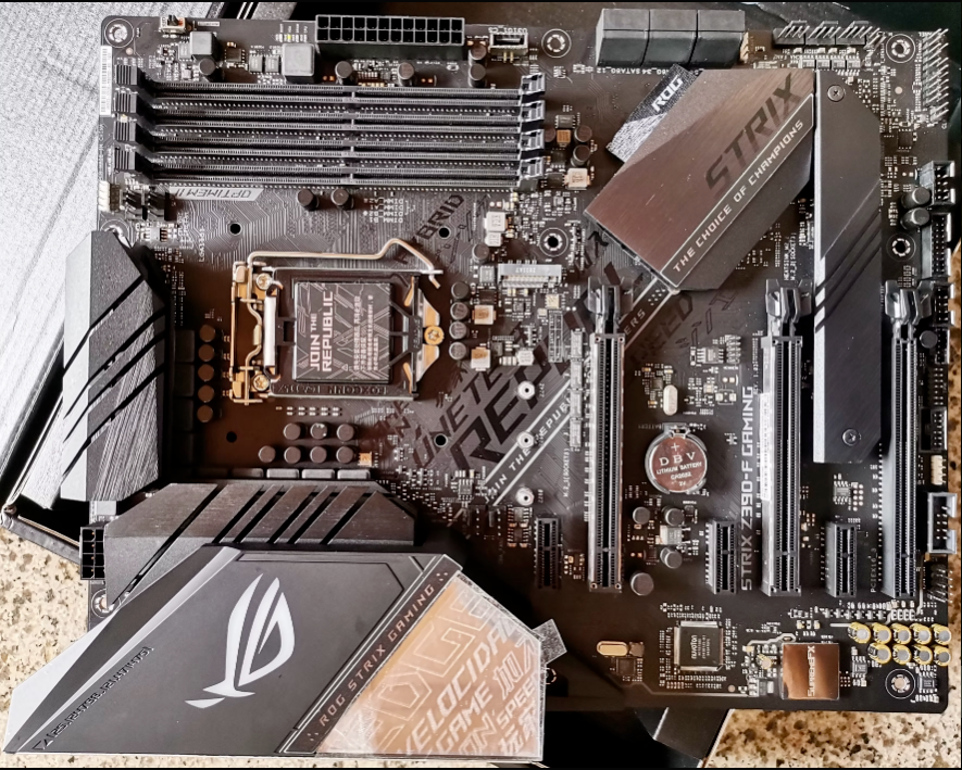 ASUS ROG Strix Z390-F Gaming LGA 1151 Intel Z390 HDMI USB 3.1 ATX