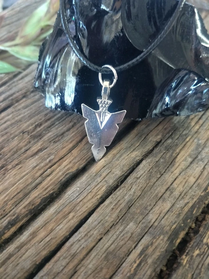 Arrowhead Choker Pendant Necklace Black Leather Adjustable Arrow Head - Image 4 of 4
