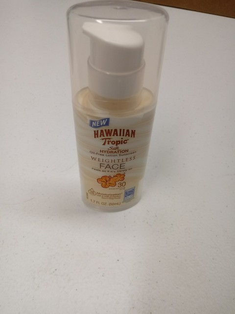 hawaiian tropic weightless face