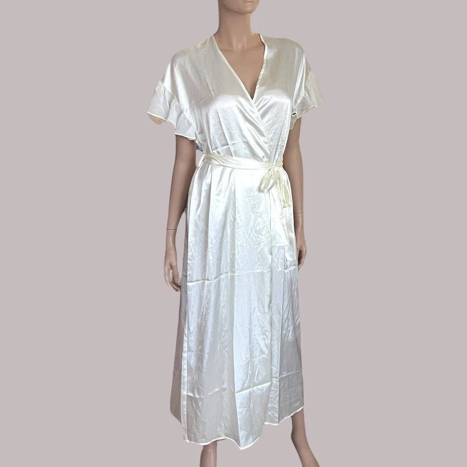 Novo com etiquetas Vintage Flora Nikrooz Roupão de Cetim Branco Tamanho Pequeno Manga Flutter Maxi Noiva - Imagem 2 de 4