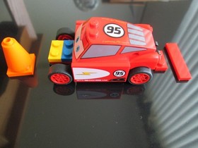 LEGO DISNEY CARS 8200 RADIATOR SPRINGS LIGHTNING  MCQUEEN  Incomplete No Box