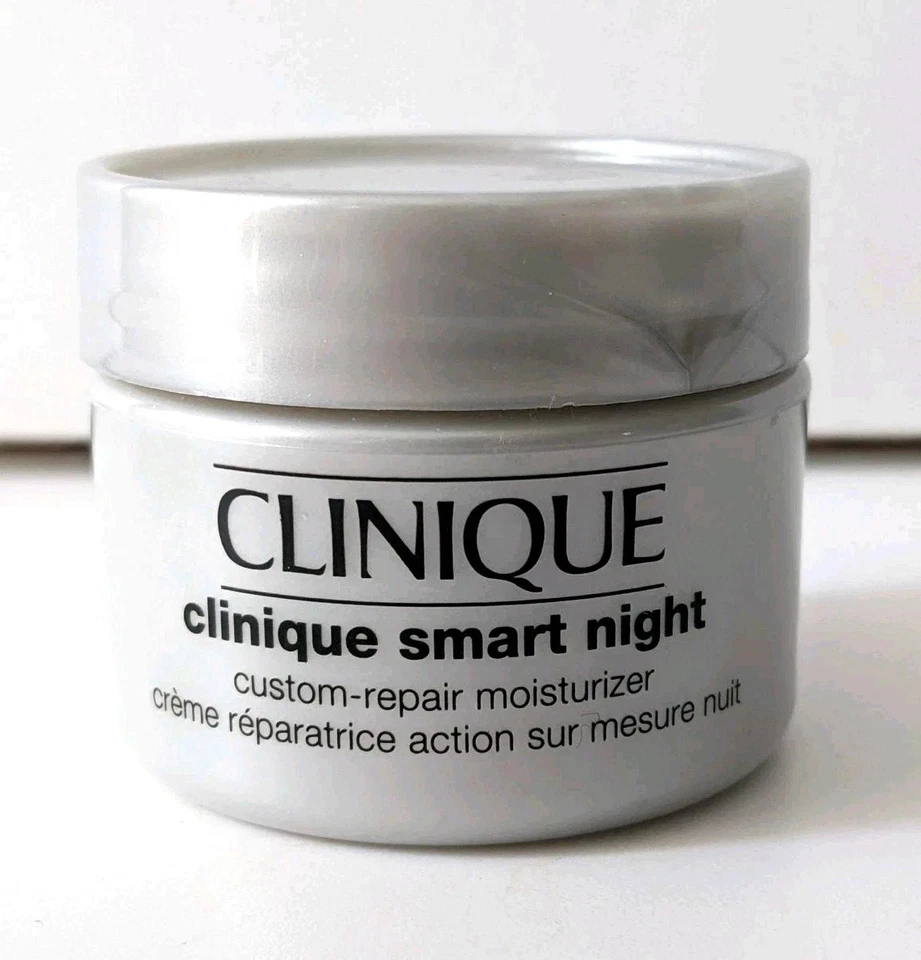 Nueva Crema Hidratante Clinique Smart Night Reparación Personalizada 1oz/30ml + 1 Bolsa de Cosméticos Gratis Foto 3 de 4