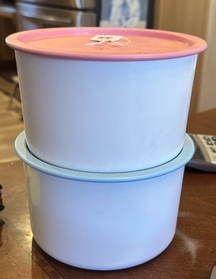 Tupperwear One Touch Short Canister