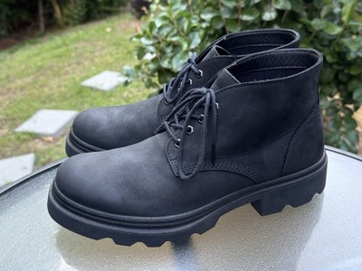 ECCO Grainer Chukka Boots Men s Size 10 - 10.5 Black Nubuck Water Resistant 44