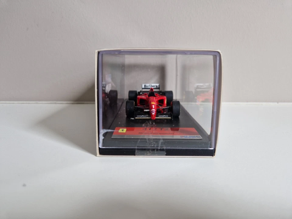 Fujimi 1/43 Marlboro Ferrari 412T2 M. Schumacher - #1 Presentazione 1996 - Immagine 2 di 4