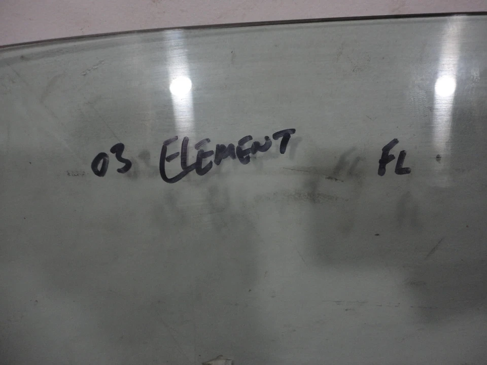 2003 Honda Element Ex vidro dianteiro esquerdo da porta do lado do motorista - Imagem 2 de 4