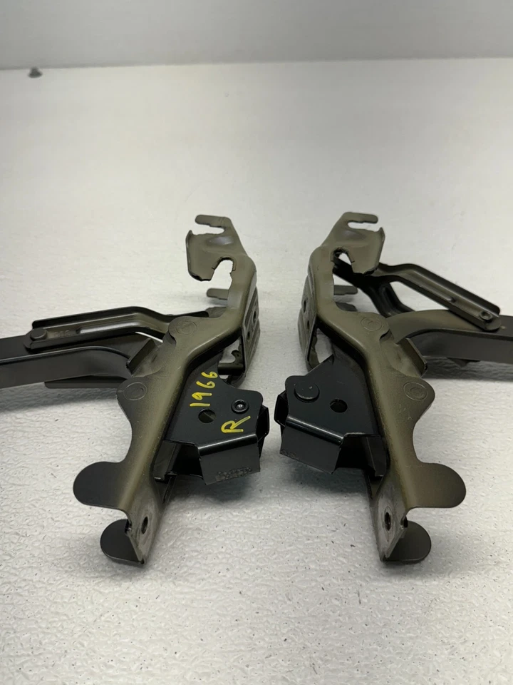 2007 - 2010 LEXUS ES350 TRUNK LID LEFT AND RIGHT SIDE HINGE LEVEL OEM 231966 - Image 4 of 4