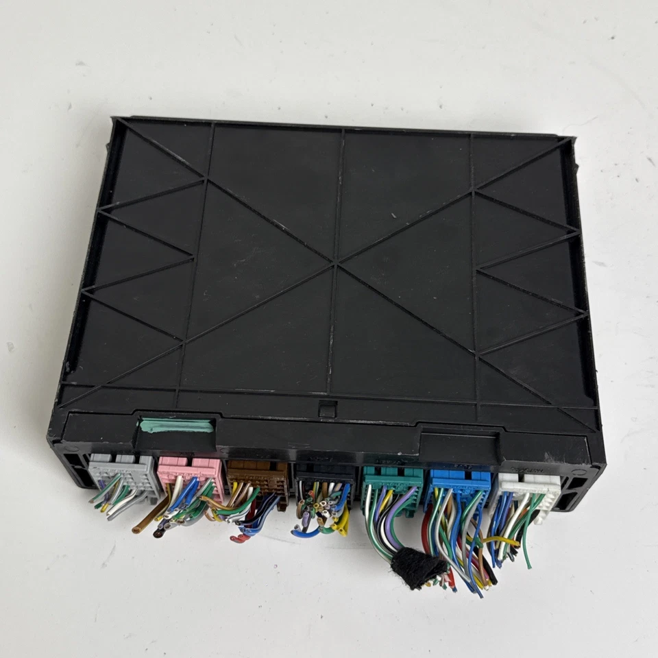 2019 CHEVROLET BOLT EV BODY CONTROL MODULE BCM 13530973 OEM - Изображение 4 из 4