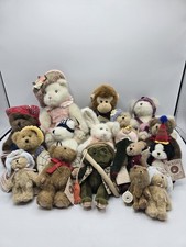 BOYDS PLUSHIES Lot Of 17 Plush Collectible Vintage Bears Most with Tags .