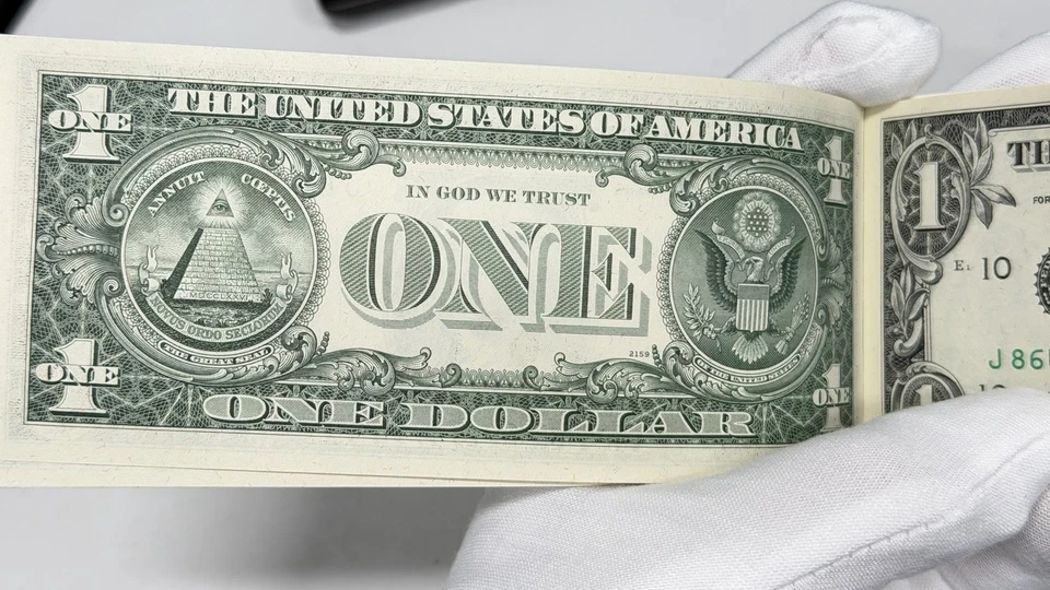 1974 $1 Federal Reserve 25 Consecutive Serial Notes Bank of Santa Fe Vintage UNC - Image 4 of 4