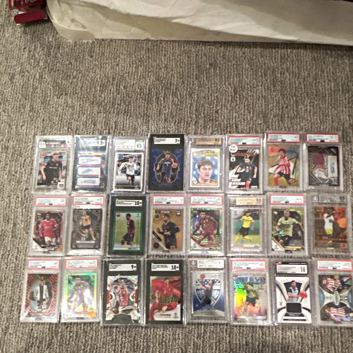 Bayern Munich Soccer Original Autographed Sports Trading Cards