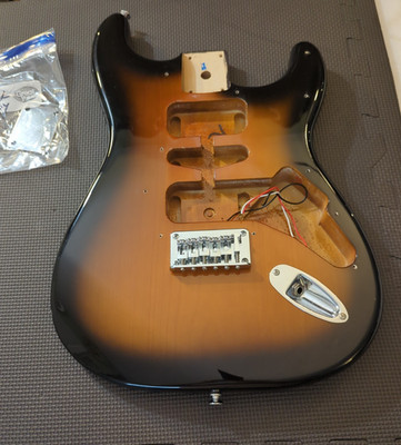 Fender Squier Strat HARDTAIL SUNBURST BODY Stratocaster  Guitar + HARDWARE