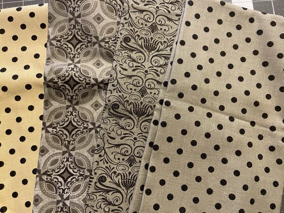 Vestido Little Black 2 de Basicgrey para Moda. Raro paquete de tela Foto 2 de 4