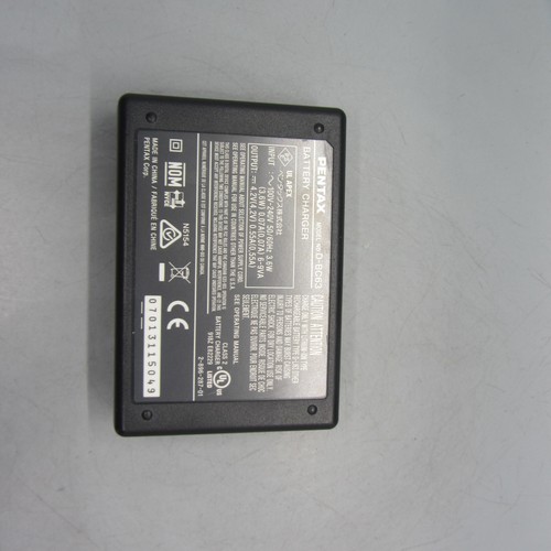 Pentax D-BC63 Charger For Pentax D-Li63 Batteries - Picture 4 of 5