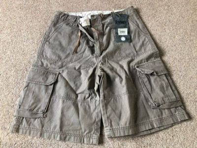 Boys Airwalk Hazel shorts 13 (JXL), New.