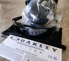    Oakley SLIVER STEALTH 9408-05 Prizm Black Polarized Sunglasses MSRP 195