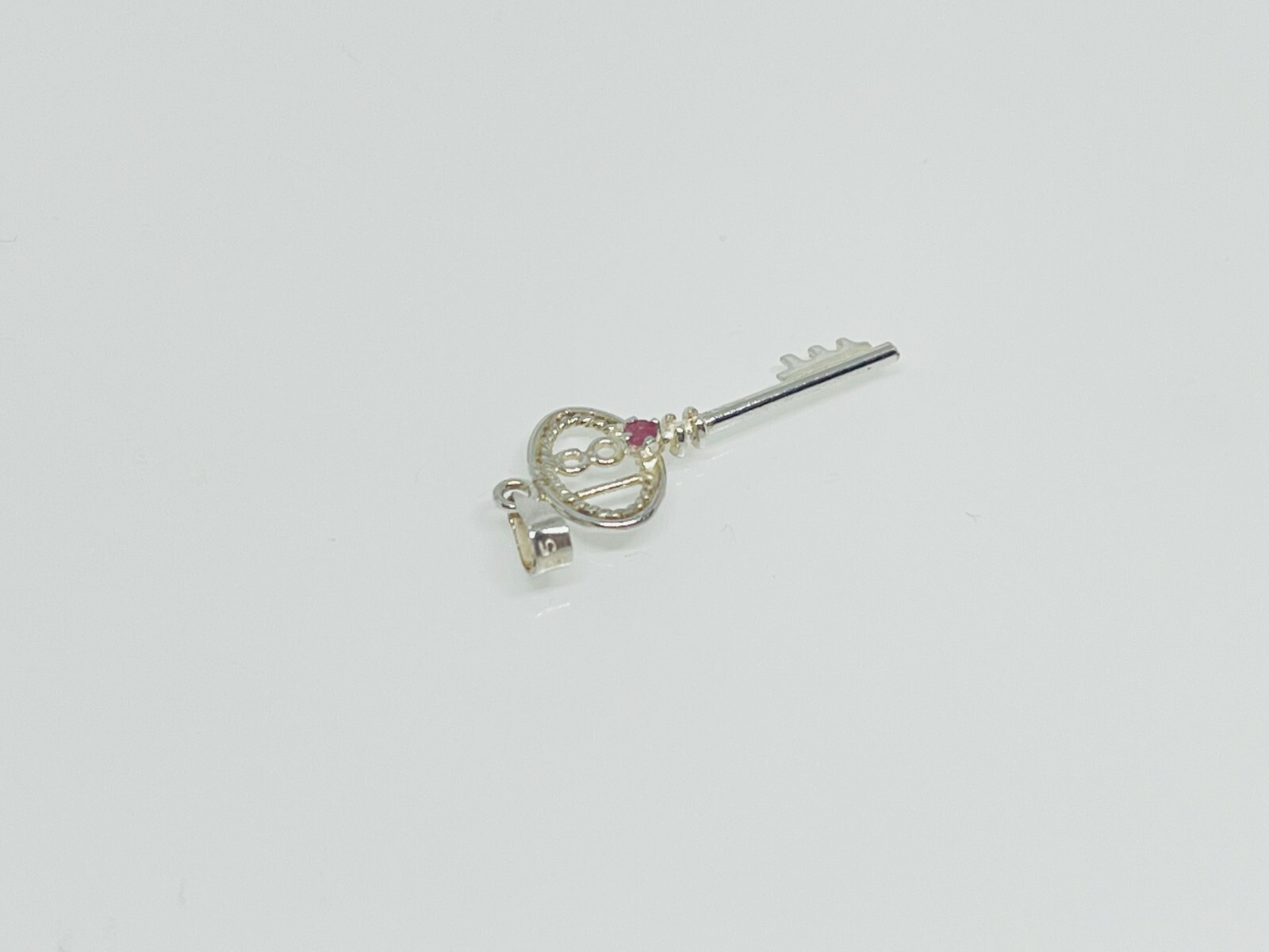 Gorgeous Sparkling 18 Key Ruby Stone Pendant 925 … - image 10