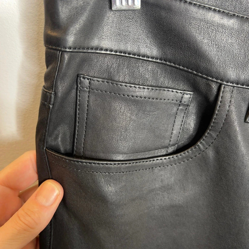 Pantalón Madewell $498 The '90s recto tiro medio cuero negro talla 28 NS287 Foto 4 de 4