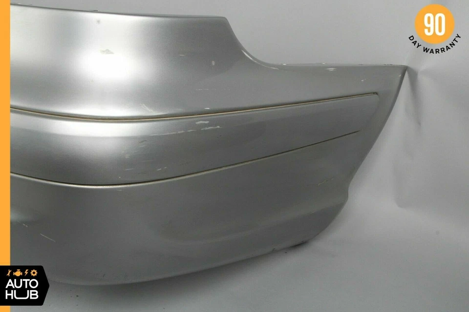 98-03 Mercedes W208 CLK430 CLK55 AMG Conjunto de cubierta de parachoques trasero deportivo plateado OEM Foto 2 de 4