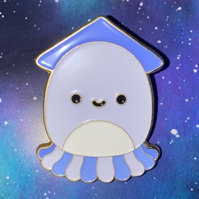 ORIGINAL SQUSHMALLOWS COLLECTOR S EDITION TIN PURPLE & GOLD STACY THE SQUID PIN!