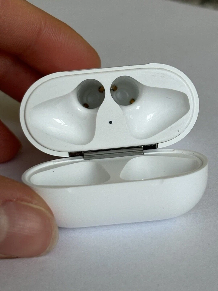 Apple AirPods Ladecase Ladehülle A1602 Orginal Gebraucht Top Bluetooth-Kopfhörer - Bild 2 von 4
