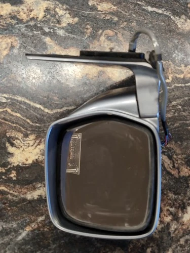 012099 | 98 - 02 TOYOTA LAND CRUISER FRONT LEFT SIDE MIRROR OE BLUE LH HEATED