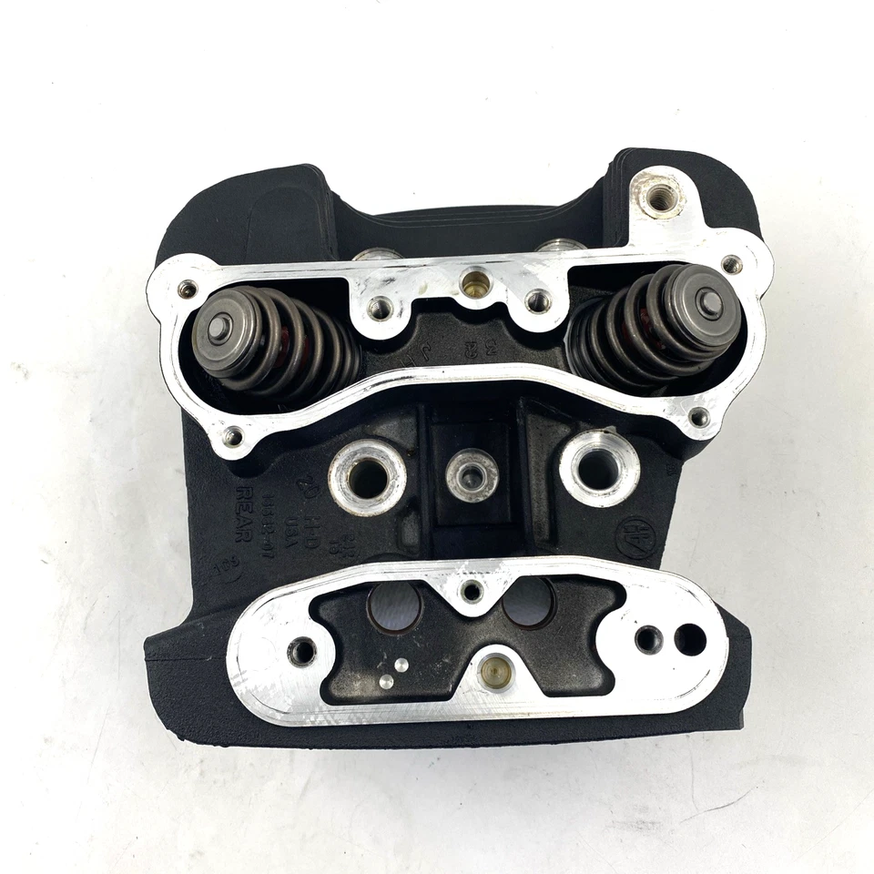 Culata trasera negra OEM Harley 16662-07 07-20 Sportster XL 883 Foto 4 de 4