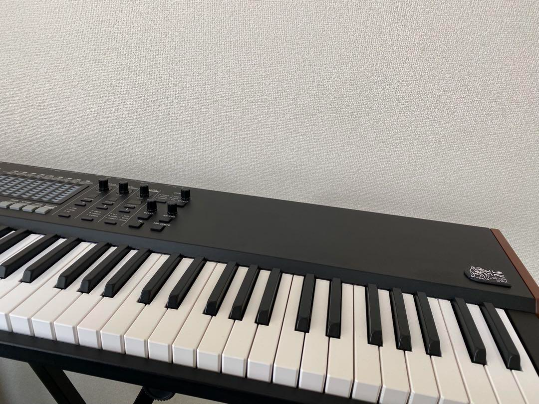 KORG VOX continental 73BK stage keyboard synthesizer Working KORG VOX continental 73BK stage keyboard synthesizer Working