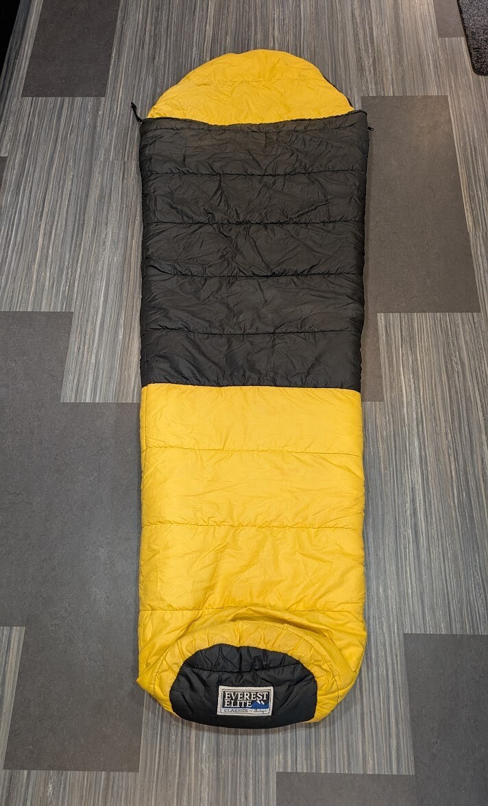 Vintage Everest Elite Sleeping Bag by Slumberjack