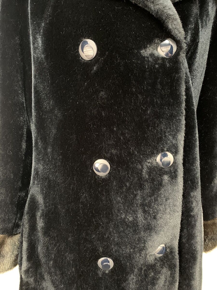 Vintage Black Faux Fur Coat Ultra-Seal Sportowne New York Vintage Black Faux Fur Coat Ultra-Seal Sportowne New York