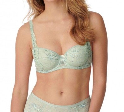 Triumph Amourette Charm WHP02 Damen Gepolsterter Bügel-BH verschiedene Farben