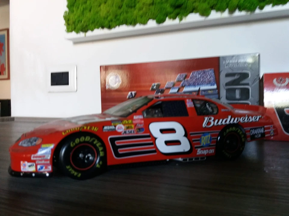 1/24 NASCAR modellino metallo Dale Earnhardt Jr #8 Budweiser - Immagine 2 di 4