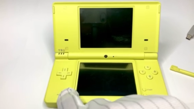 Nintendo DSi Lime Green TWL-001 with Pokemon Black Charger F/S