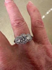 Vintage 925 Sterling Silver Ring 3 Round Cubic Zirconia Women's Ring Size 8