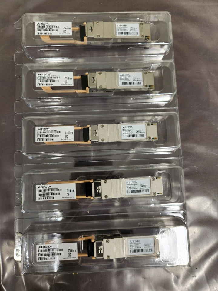 ARISTA QSFP-40G-SRBD  Gbase Optical Transceiver  XVR-10066-20   - Image 4 of 4