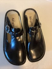 NWOB Alegria Classic Clog ALG-011 Solid Shiny Black Size 39 8.5-9 Silver Buckle