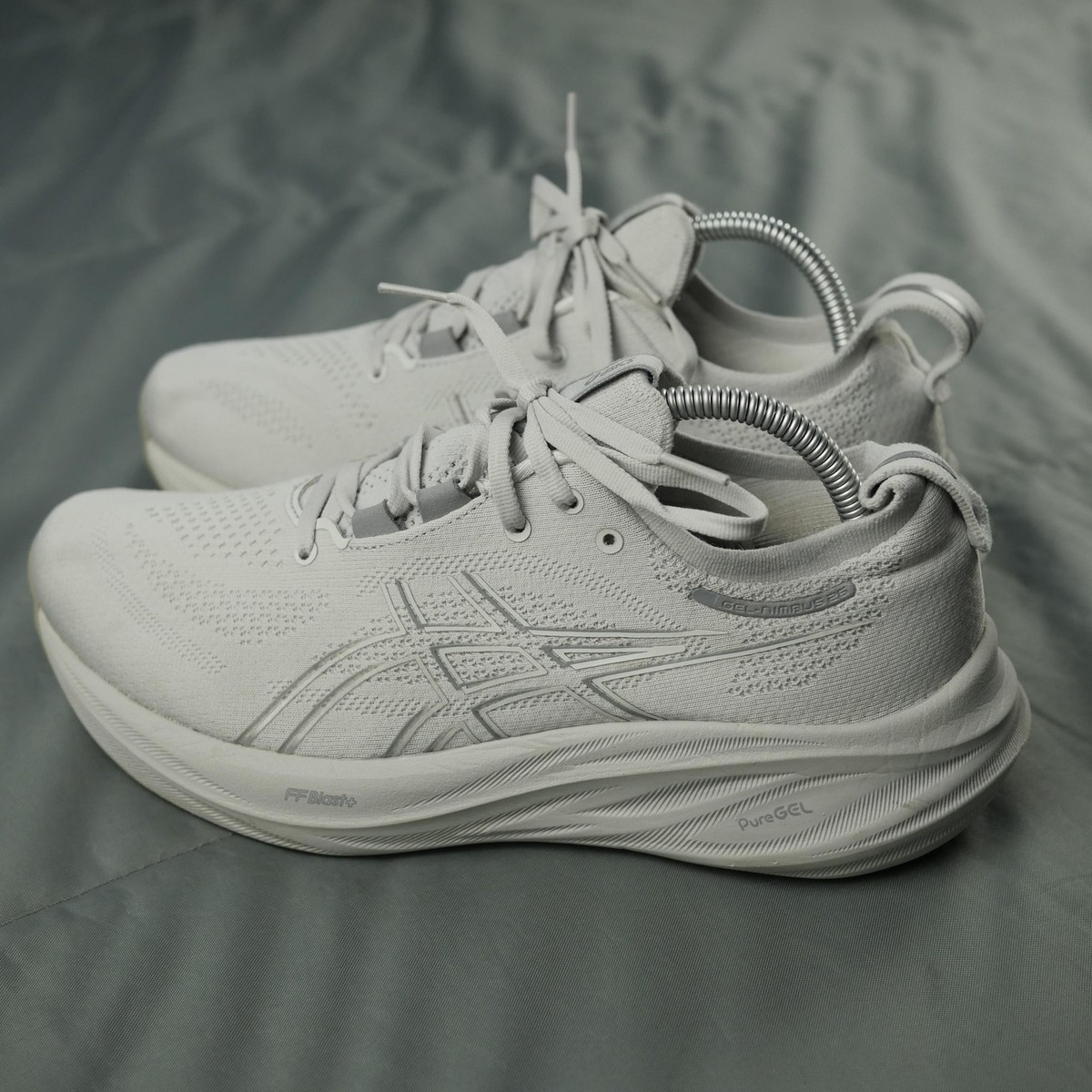 ASICS Gel-Nimbus 26 Shoes Womens Size 9.5 White Gray Running