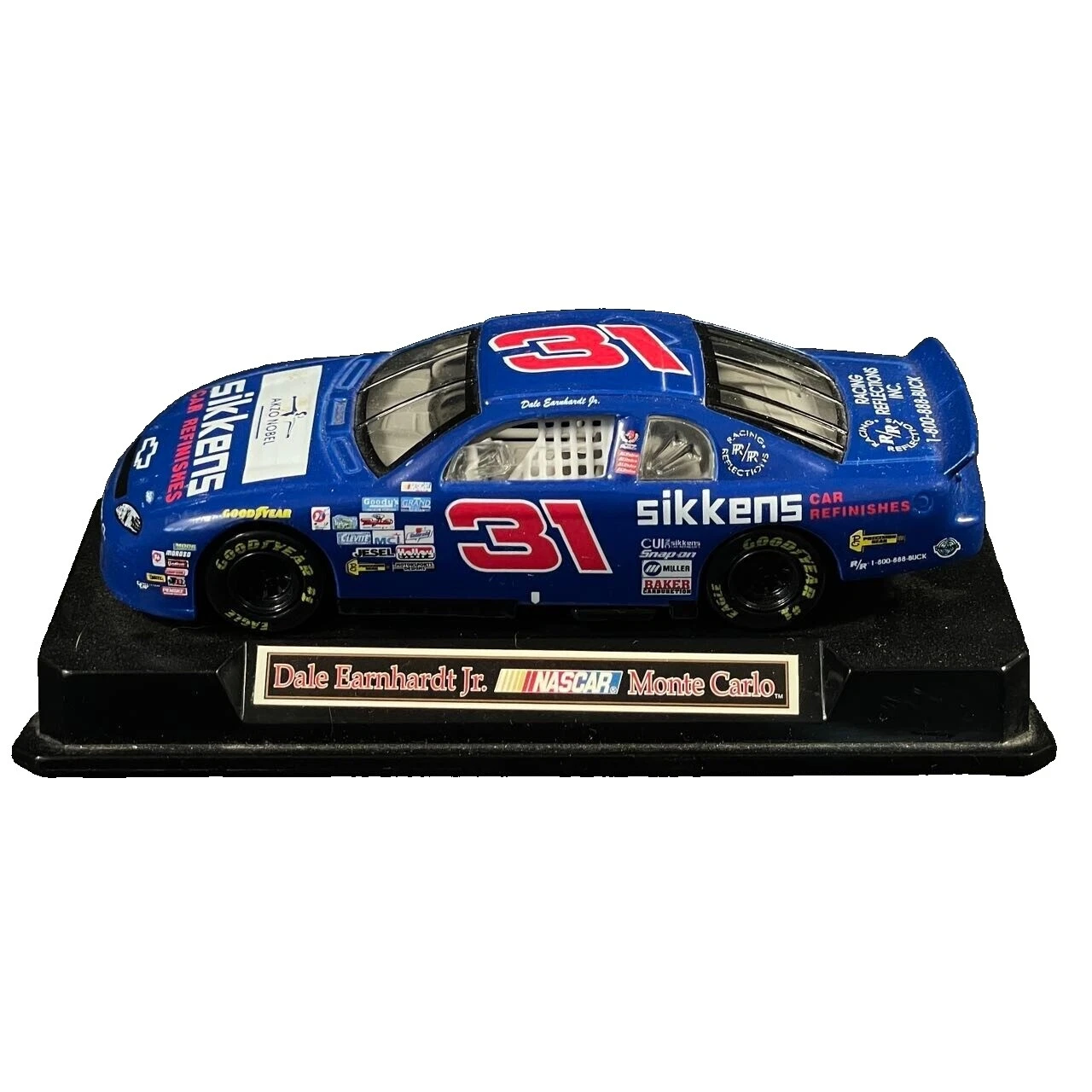 Lionel 1:43 Diecast Racing Cars